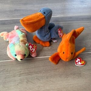 Ty Beanie Baby’s Goldie, Scoops, and Sammy